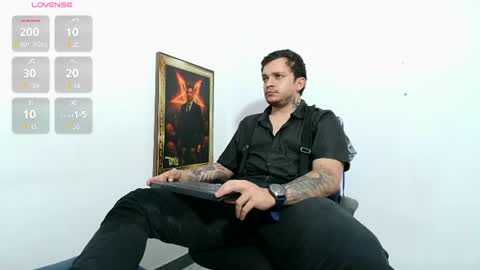 Snapshot of alpha_paganni chatting on 07.12.26 alpha paganni online show from 07.12.26