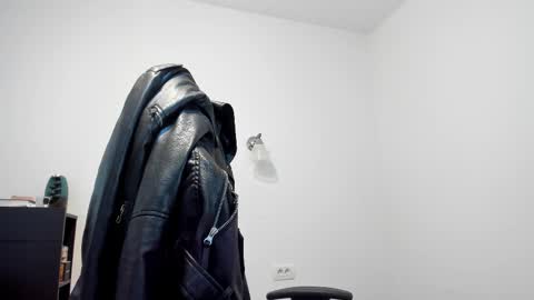 LeatherMaster online show from 02.21.25