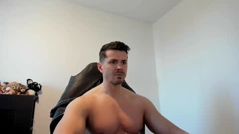 Snapshot of alphagodleatherking92 chatting on 05.28.26 LeatherMaster online show from 05.28.26