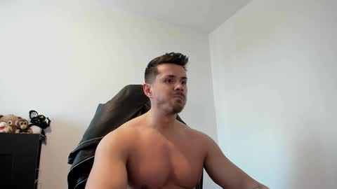 Snapshot of alphagodleatherking92 chatting on 05.29.26 LeatherMaster online show from 05.29.26