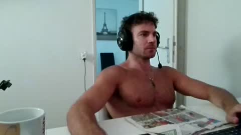 Snapshot of alphah_hunk chatting on 06.20.26 alphah_hunk online show from 06.20.26