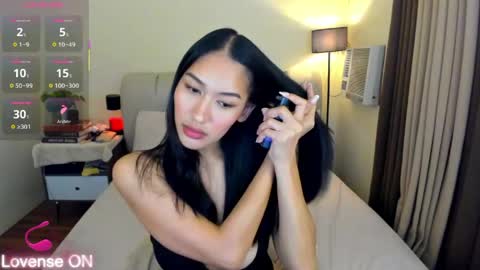 Snapshot of alphaisonline chatting on 05.09.26 sophia betterthanyourx online show from 05.09.26