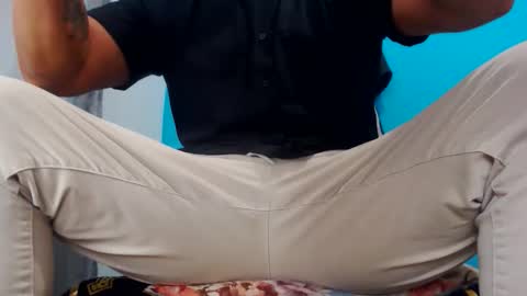 Sir dominant online show from 10.20.25