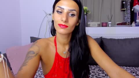 Snapshot of alphaqueenx chatting on 09.21.25 Michelle online show from 09.21.25