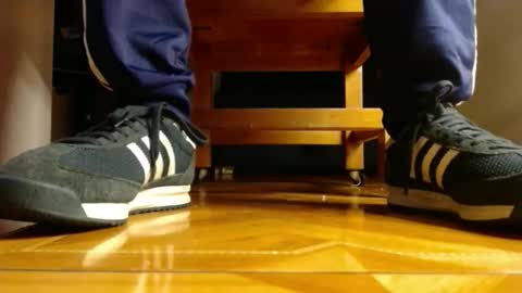 Snapshot of alphaswitchard chatting on 03.29.26 ur god online show from 03.29.26