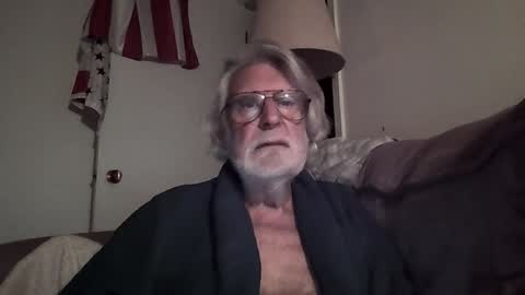 Snapshot of alphauniform chatting on 12.04.24 AlphaUniform online show from 12.04.24