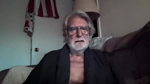 Snapshot of alphauniform chatting on 12.05.24 AlphaUniform online show from 12.05.24