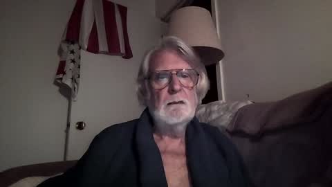 Snapshot of alphauniform chatting on 12.08.24 AlphaUniform online show from 12.08.24