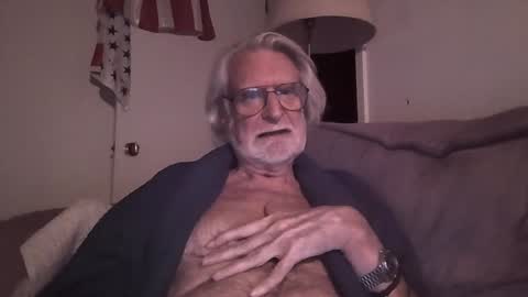 Snapshot of alphauniform chatting on 01.24.25 AlphaUniform online show from 01.24.25