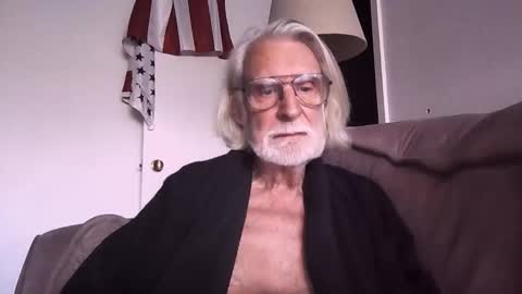 Snapshot of alphauniform chatting on 12.05.25 AlphaUniform online show from 12.05.25