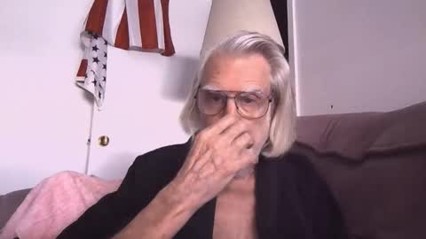 Snapshot of alphauniform chatting on 02.03.26 AlphaUniform online show from 02.03.26