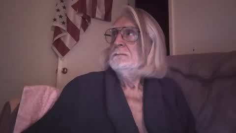 Snapshot of alphauniform chatting on 03.04.26 AlphaUniform online show from 03.04.26