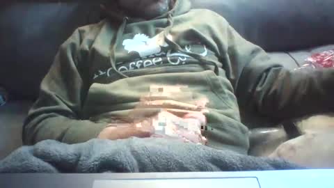 Snapshot of alrichough4 chatting on 12.15.24 Alric online show from 12.15.24