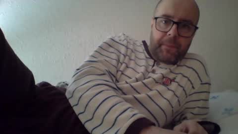 Snapshot of alrue1 chatting on 01.31.25 AlexRue online show from 01.31.25