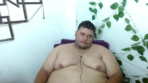 Snapshot of altairstudiosboy chatting on 06.12.26 Jhosep online show from 06.12.26