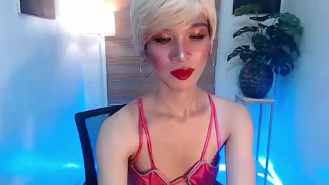 Snapshot of althea_fox chatting on 10.12.25 althea online show from 10.12.25