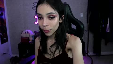 Snapshot of altsofie chatting on 12.06.24 Sofie Kimino online show from 12.06.24