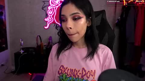 Snapshot of altsofie chatting on 02.13.25 Sofie Kimino online show from 02.13.25