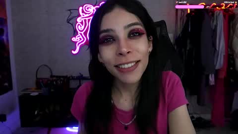 Snapshot of altsofie chatting on 03.08.25 Sofie Kimino online show from 03.08.25