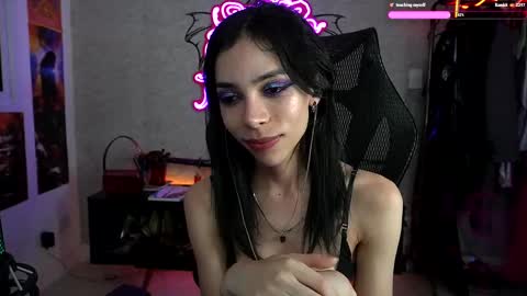 Snapshot of altsofie chatting on 03.09.25 Sofie Kimino online show from 03.09.25