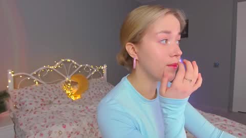 Amelia NEXT STREAM  online show from 01.12.25