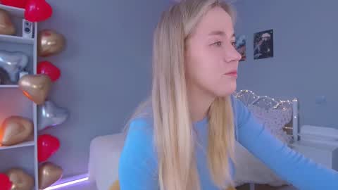 Amelia NEXT STREAM  online show from 02.14.25