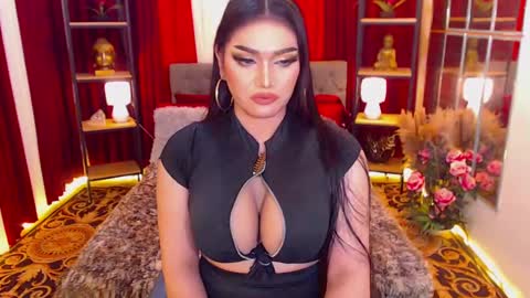 Alura Jhenson online show from 01.21.25