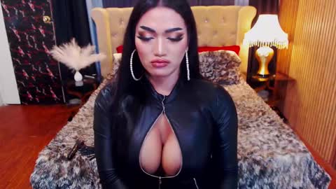 Alura Jhenson online show from 03.03.25