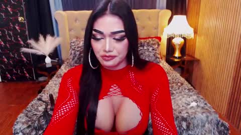 Alura Jhenson online show from 03.04.25