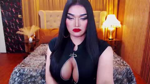 Alura Jhenson online show from 09.10.25