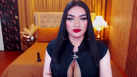 Alura Jhenson online show from 09.21.25