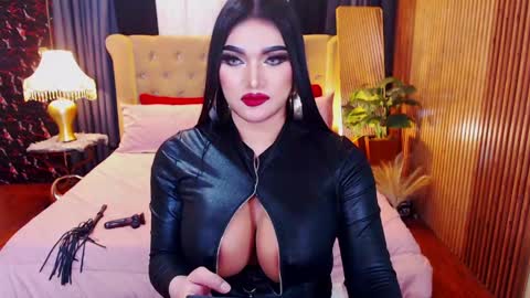 Alura Jhenson online show from 04.12.26