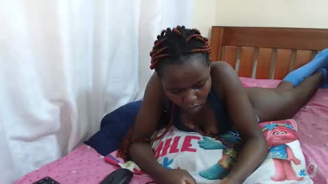 Snapshot of alvine_keji chatting on 04.29.26 Alvine keji online show from 04.29.26