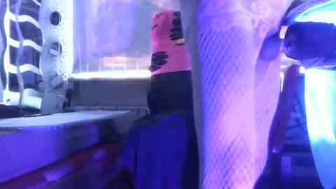 HoneyMelonGuy online show from 11.29.25