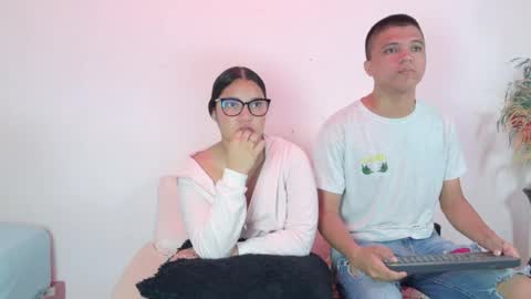 Snapshot of aly_n_sebas chatting on 05.20.26 aly_n_sebas online show from 05.20.26