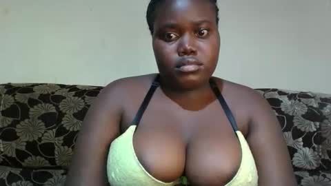 Snapshot of alyabeiby chatting on 04.30.26 alyabeiby online show from 04.30.26