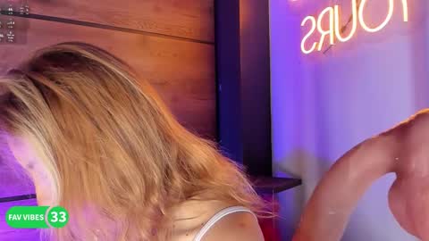 Alya online show from 11.28.25