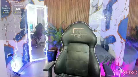 ALYCE  online show from 04.18.26