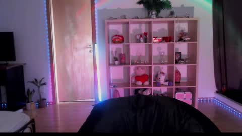 Missy online show from 12.18.25