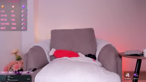 Aly Instg oficial alyjones  Lush and Domi love toys are on online show from 01.31.26