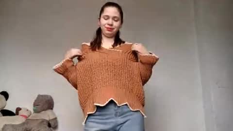 Snapshot of alysaadley chatting on 01.09.26 Zara online show from 01.09.26