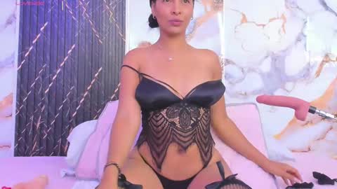 alyson__a online show from 11.22.25