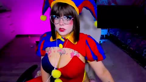 Snapshot of alyssaromanova chatting on 06.20.26 . Monday to Saturday at 10pm and 6am Colombia time online show from 06.20.26