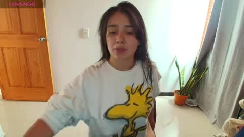 Snapshot of alyssia_wolds_1 chatting on 04.14.26 alyssia wolds online show from 04.14.26