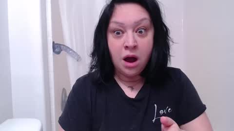 Alyssiaamorexo online show from 02.02.25