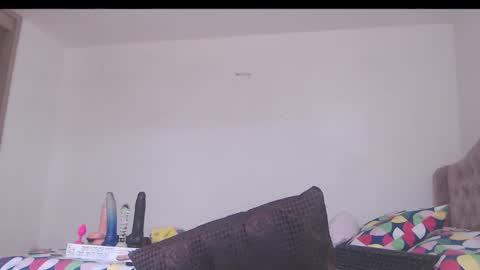 Snapshot of amadamar chatting on 10.08.25 valentia online show from 10.08.25