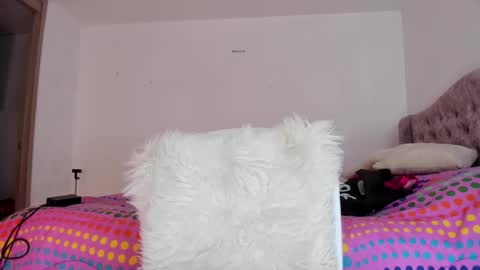 Snapshot of amadamar chatting on 04.10.26 valentia online show from 04.10.26