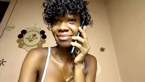 Snapshot of amah17 chatting on 02.08.25 Amah online show from 02.08.25