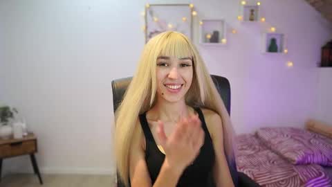 Amai  Liu online show from 11.02.25