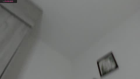 Snapshot of amaia_mendoza chatting on 06.19.26 Amaia Mendoza online show from 06.19.26
